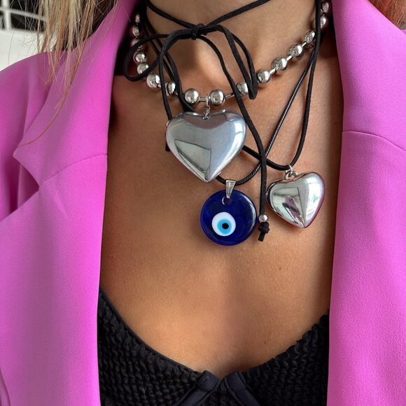 Evil eye pendant necklace with black rope - Picture 4 of 9